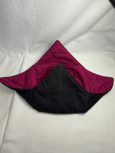 Load image into Gallery viewer, HSBC L - Pink &amp; Black