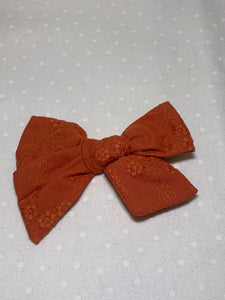 Embroidery bow hair clips - 3