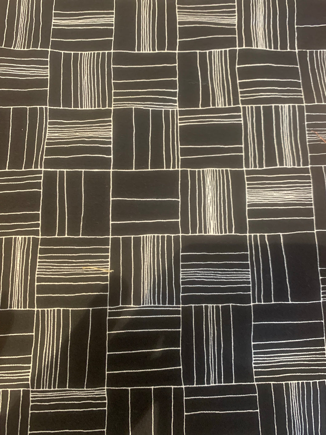 Male black & white lines