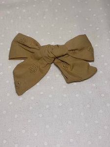 Embroidery bow hair clips - 2